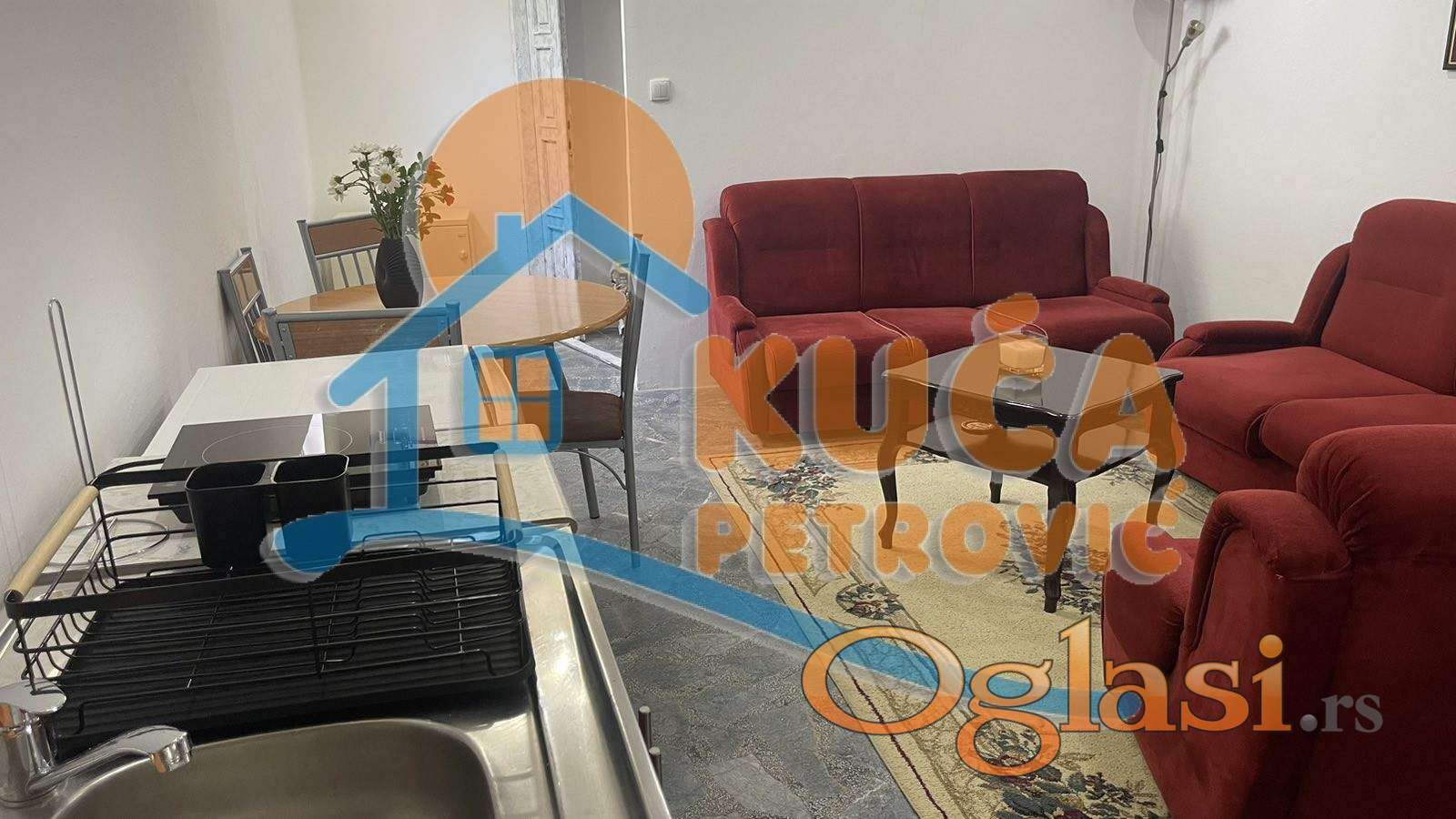 Izdaje se stan na Paliluli! — fotografija