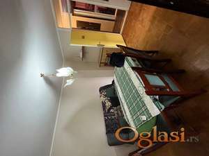 Jednoiposobni stan u funkciji trosobnog, 44 m2, Novi Sad