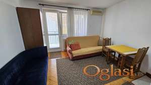 Bulevar Oslobođenja 25m2 - Nameštena garsonjera 