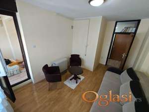 Jednosoban Stan Za Izdavanje – Ruma, Centar,4. Sprat, 41 m²