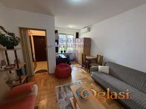 Garsonjera na Somborskom bulevaru!