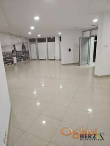  ODLIČAN LOKAL OD 160 M2 NA IZUZETNO PROMETNOJ LOKACIJI, LIMAN 4