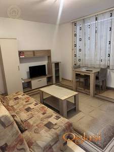 Izdaje se stan u blizini Pravnog fakulteta