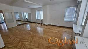 Stan pogodan za poslovni prostor ID#5570