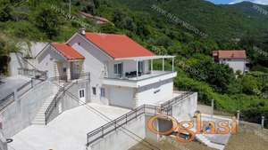 Na prodaju kuća u Zelenici – mir, komfor i kvalitet na jednom mjestu