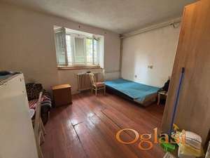 Centar,garsonjera,