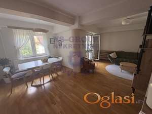 Trosoban stan na Novom Naselju
