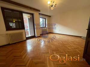 Fantastican stan na atraktivnoj lokaciji! Vredno Vase paznje!