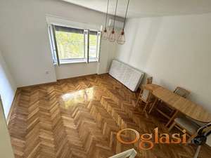 Stan NOVI SAD,GRBAVICA,kv: 70, € 72500, ID: 1019268