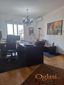 Jednoiposoban, noviji stan 38m2, Kosovska, dvostrano orijentisan, agenciska šifra: 1004745