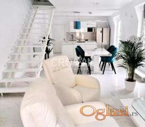 Dupleks u srcu grada, Narodno pozorište, Trg Republike ID#1694