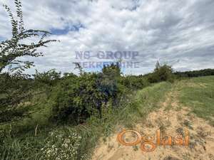 Odličan plac u Ledincima površine 2184m2.