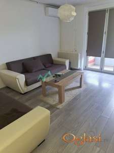 9102279 – MODERAN DVOSOBAN STAN IDEALAN ZA MLADE I STUDENTE! 