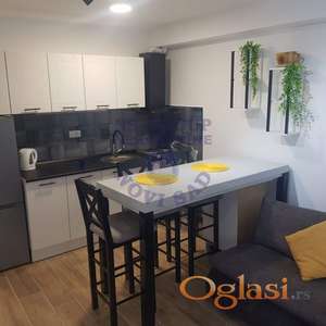 Izdaje se odlična garsonjera na Adicama