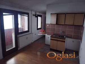 Polunameštena garsonjera - 21m2 - Petrovaradin