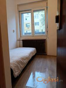 Prodaje se garsonjera 10 m² – Zemun (Gornji grad, Alaska 38) – Kompletna dokumentacija