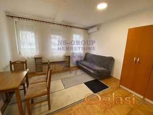 565595-Garsonjera-25m2-Petrovaradin