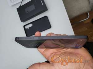 Samsung S24 plus 256GB crni