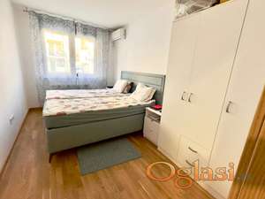 Trosoban u novoj zgradi