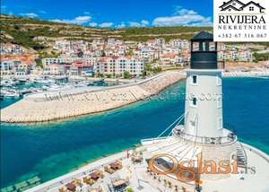 Na prodaju garsonjera u luksuznom kompleksu Tivat