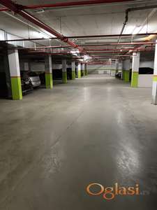 Garažno mesto! Raskrsnica Temerinske i Jovana Cvijića!