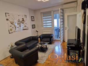  ODLIČAN DVOSOBAN PET FRIENDLY STAN SA GARAŽNIM MESTOM - CENTAR