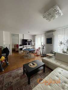 prodaje se stan i mogućnost kupovine  garaze ID#5617