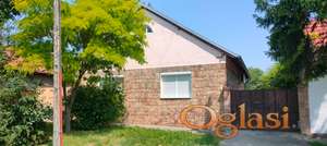 Prodajem sređenu kuću u Rumi