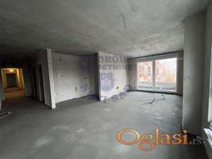 Izdaje se četverosobni na Adicama