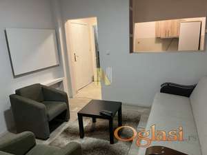 Sredjena garsonjera na TOP lokaciji