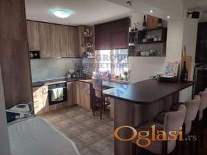 Komforan porodičan stan !