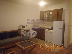 Dvosoban stan na Novoj Detelinari!