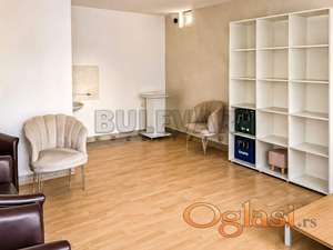 Izdaje se ulični lokal u blizini Šojke, 30m2