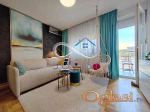 Novi Sad, SOcijalno - Nov jednoiposoban stan sa parkingom ID#1371