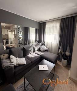 Izdaje se fenomenalna PET FRIENDLY garsonjera na Detelinari !! ID#6821