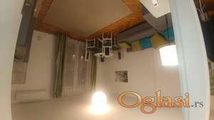 LUX RENOVIRAN DVOSOBAN STAN 40 m² – GLAVNA ULICA, TAČNO KOD MADLENIANUMA   NAJBOLJA LOKACIJA U ZEMUNU – USELJENJE ODMAH!