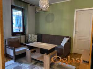 Jednoiposoban stan, 32m2, Podbara
