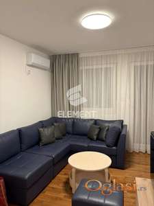 Izdaje se odlican dvosoban stan sa garaznim mestom! ID#1125