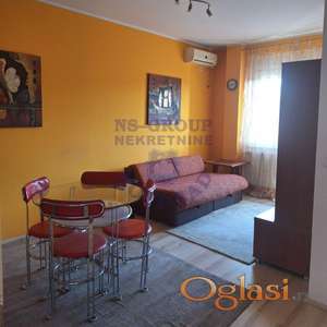 Izdaje se dvosoban namešten stan na Sajmu