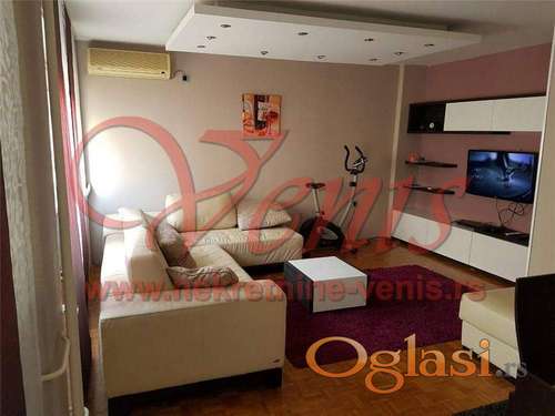 BULEVAR OSLOBOĐENJA 74 m2 – 650 Evra USELJIV ID#2521