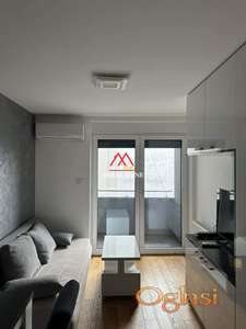 Grbavica 29m2 - garsonjera