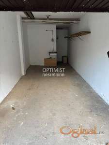 Garaža 19 m2 - Blok 63 / Gandijeva ID#3279