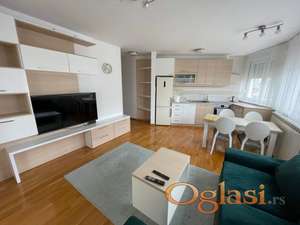 Dvoiposoban stan 62m Centar V.Šupljikca sa parkingom