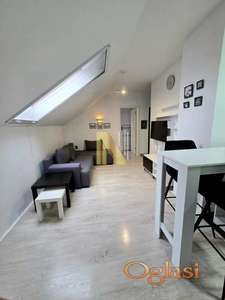 Nova Detelinara potpuno namešten moderan – 1.5-soban stan, 43 m², 5. sprat