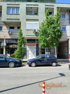 Vlasnik izdaje garsonjeru