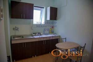 Dvorišni jednosoban stan na Podbari