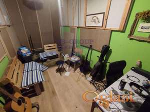 Garaža na Novoj Detelinari, 14m2