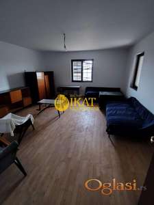 Crepaja, prostrana kuća 220m2 sa garažom ID#5185