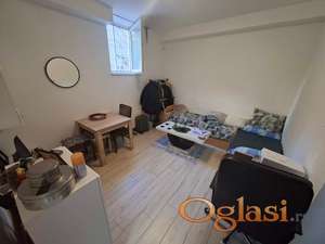 Odličan poslovni prostor na Novom Naselju!