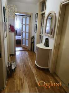 Prodaja trosobnog stana sa dve terase – Palilula, Božidarčeva ulica
